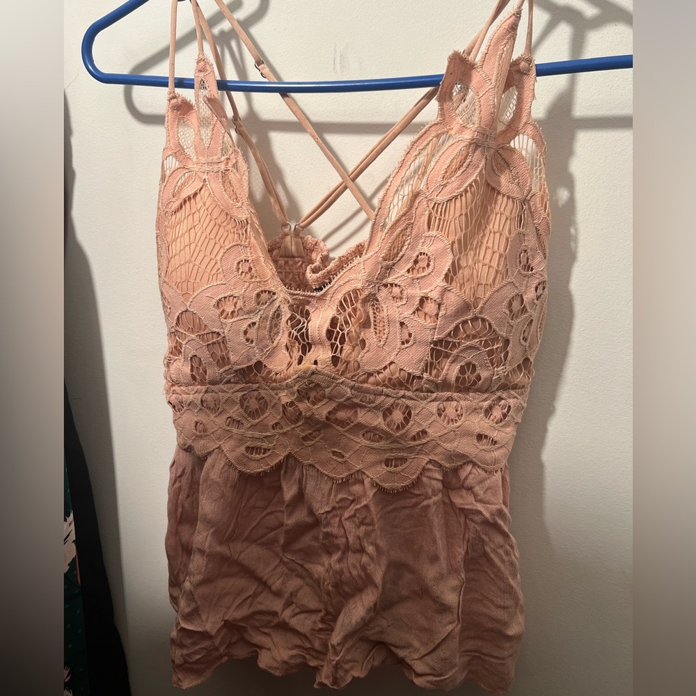 Pink Floral Lace Strap Halter Top Rue 21 Size XL New with Tags